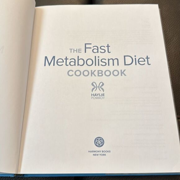 The Fast Metabolism Diet Cookbook. By Haylie Pomroy. HardCover.​ - Picture 2 of 5